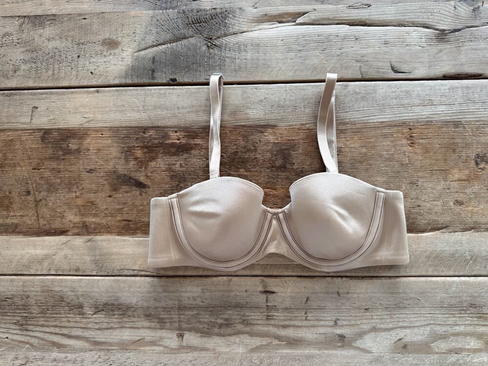 SOMA Warm Amber 34A Vanishing Strapless Bra